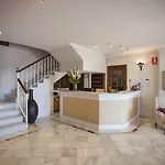 Отель Piedra Paloma 2*